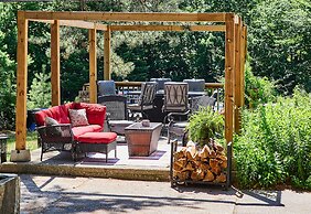 3 Pines Lodge Muskoka