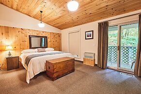 3 Pines Lodge Muskoka