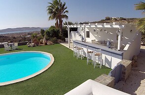 Villa Splendida in Paros