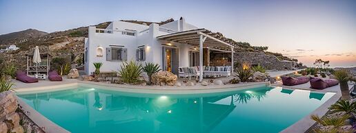 Villa Ernesto in Paros