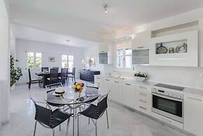 Villa Daria Close to Faragas Beach