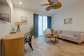 MiraMar Luxury Residences