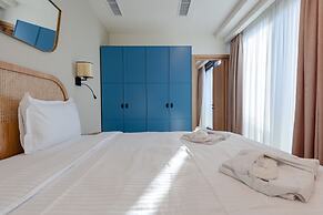 MiraMar Luxury Residences