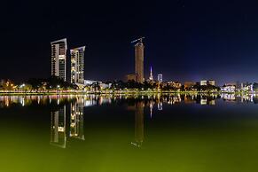 MiraMar Luxury Residences