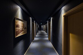 MiraMar Luxury Residences