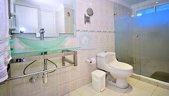 Apartamento Azul Marino - Piso 18