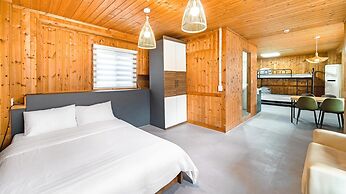 Gapyeong Leupuang Pension