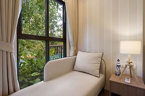 LaHabana Huahin by Pat