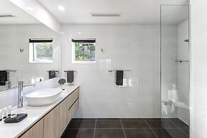 La Bella Waters 5 Oceanview BBQ Buggy