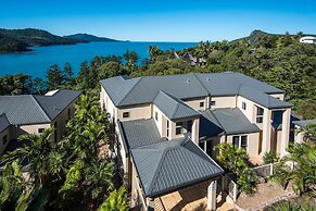 La Bella Waters 5 Oceanview BBQ Buggy