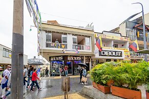 Ayenda De La Calle Real