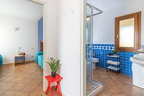 Le Dimore di Nettuno 3 With Pool