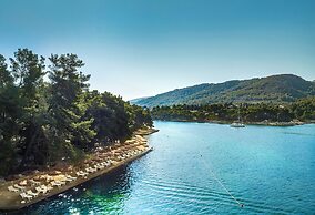 Valamar Amicor Resort