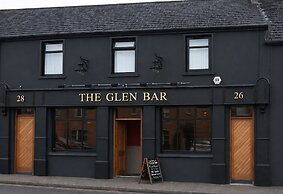 Central 2-bed Apt, Sleeps 5 Above Great Derry Pub