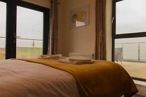 Livestay - 2bed Penthouse With Wrap Around Balcony