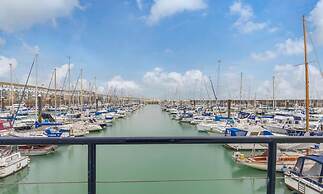On the Water 2 -waterside Studio With Terrace Overlooking the Harbour