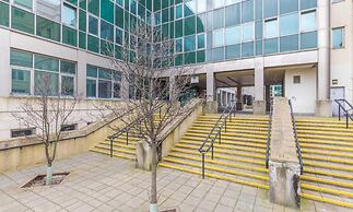 Ocean Walk 2 Bedroom Apartment Moments From the Seaside