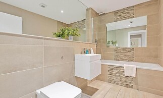 Ocean Walk 2 Bedroom Apartment Moments From the Seaside