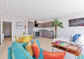 Right On Bright On Apartment 1D - City Centre Luxury Apartments