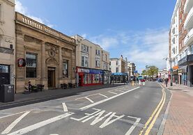 Right On Bright On Apartment 1B - City Centre Luxury Apartments