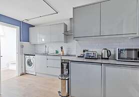 Right On Bright On Apartment 1A - City Centre Luxury Apartments