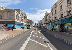 Right On Bright On Apartment 1A - City Centre Luxury Apartments