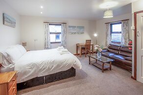 Stormy Castle - 6 Bedroom - Llangenith