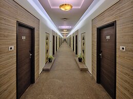 Pride Biznotel Manjusar