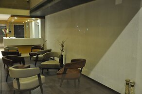 Pride Biznotel Manjusar