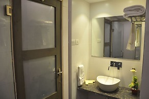 Pride Biznotel Manjusar