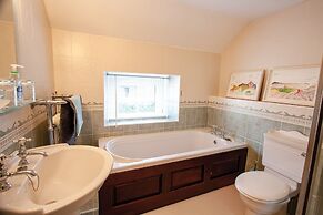 Bayview House - 4 bedroom - Llanmadoc