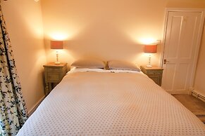 Bayview House - 4 bedroom - Llanmadoc
