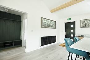 Whernside Lodge