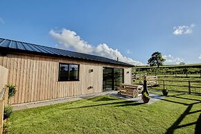 Whernside Lodge