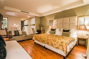 Golden Suites & Spa