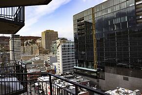 Golden Castle In Montreal