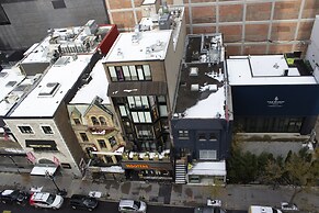 Golden Castle In Montreal