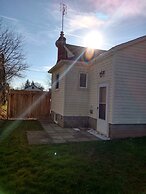 Toronto Furnished Living- Niagara Falls