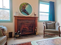 4 Bedroom Character House Papakura