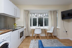 Luxury Burgess Apartments