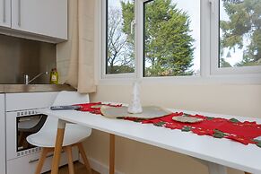 Luxury Burgess Apartments