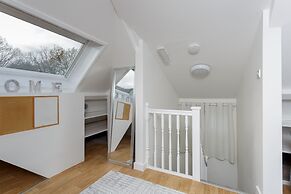 Luxury Burgess Apartments