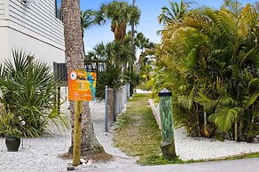 6050 Estero Blvd Villa B