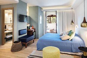 Hotel Delle Rose a Luxury Boutique Hotel