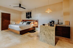 Majaro Apartments