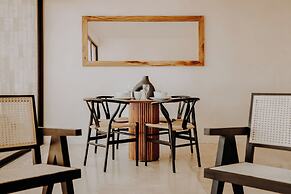 Majaro Apartments