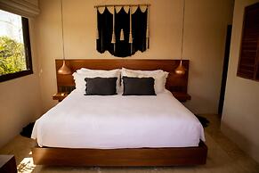 Majaro Apartments