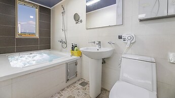 Jeju Basafan Spa Pension