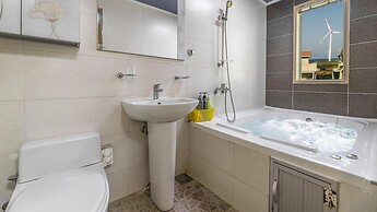 Jeju Basafan Spa Pension