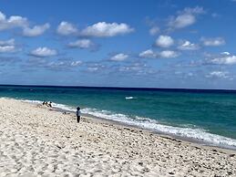Direct ocean front condo Miami Beach